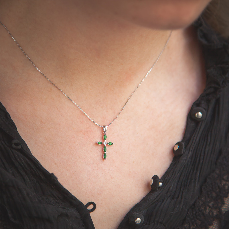 Croix en Or Blanc 375 ou 750 & Diamant et Emeraudes Ovales - Orphée
