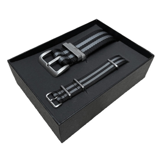 Bracelet montre nylon NATO véritable James Bond Noir Kaki Rouge Bracelet montre nylon NATO véritable James Bond Noir Kaki Rouge