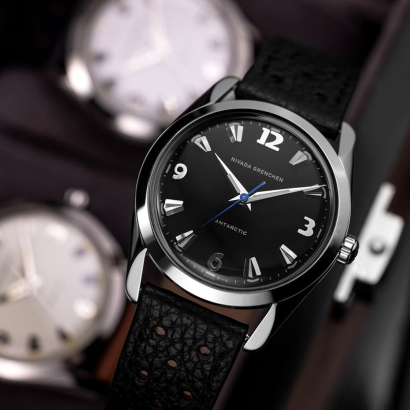 Montre Antarctic 35mm Black White Luminova 35002M - Nivada Grenchen