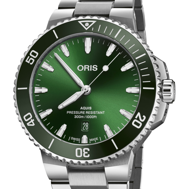 Montre Aquis Date 01 733 7789 4157-07 8 23 04PEB - Oris