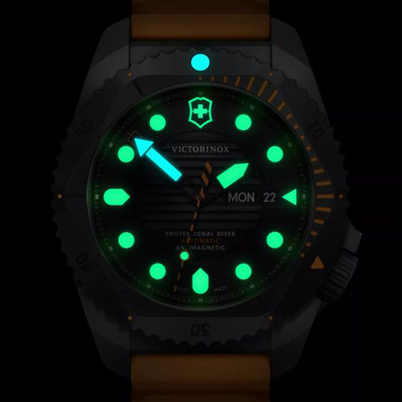 Montre Dive Pro Automatic 241996 - Victorinox
