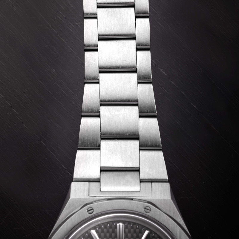 Montre F77 Titanium Anthracite 68006A77 - Nivada Grenchen