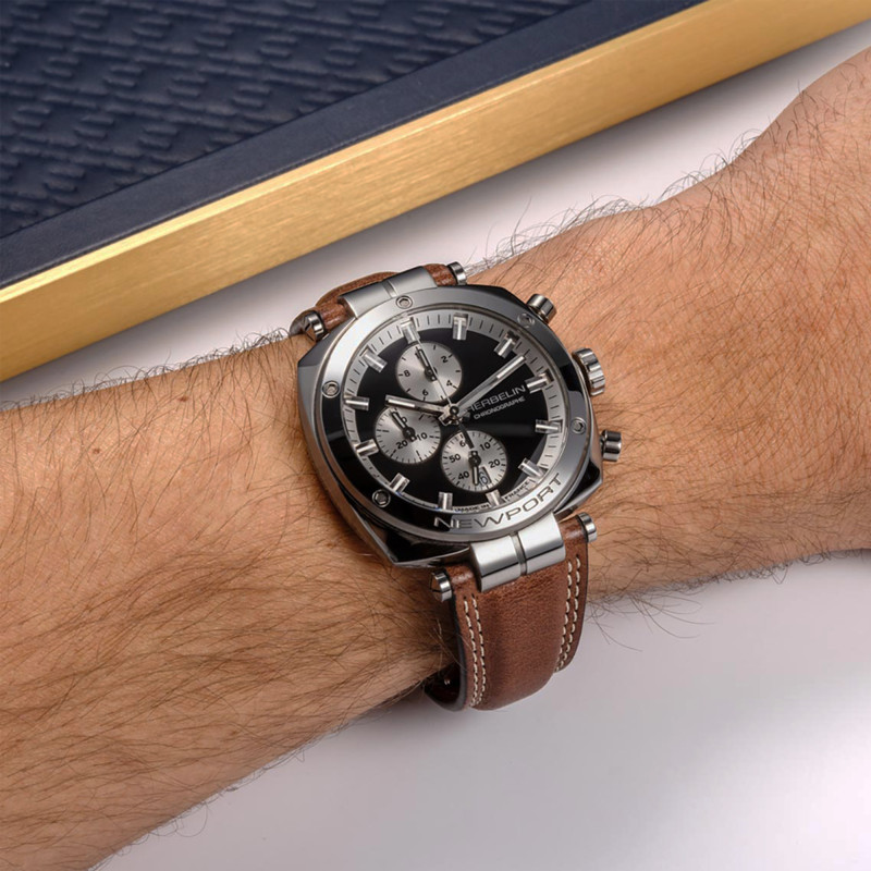 Montre Newport Heritage Chrono 35664AP24BR - Herbelin