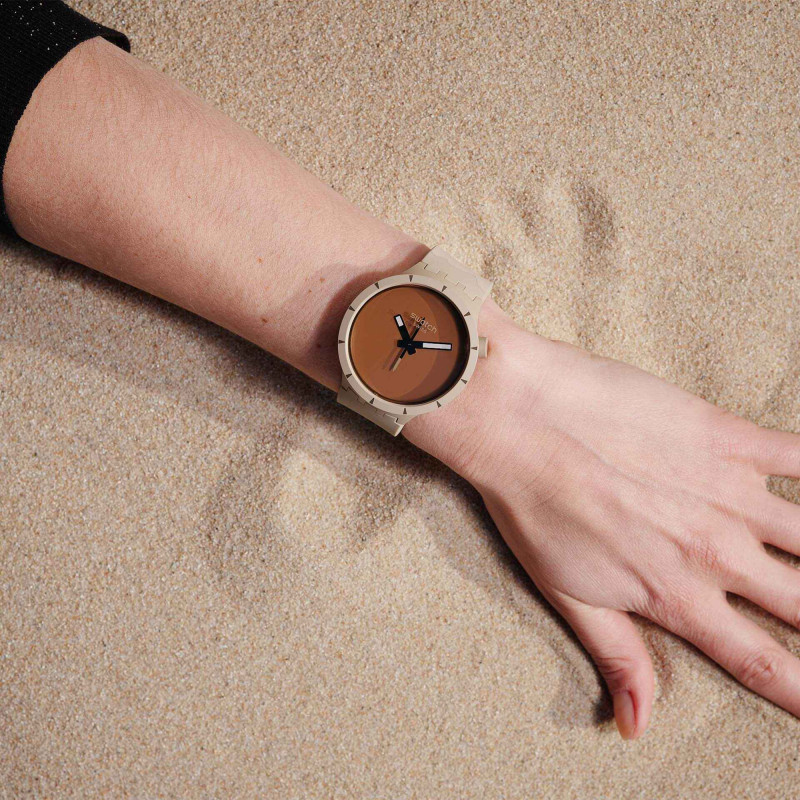 Montre Big Bold Bioceramic Desert Sable SB03C101 - Swatch