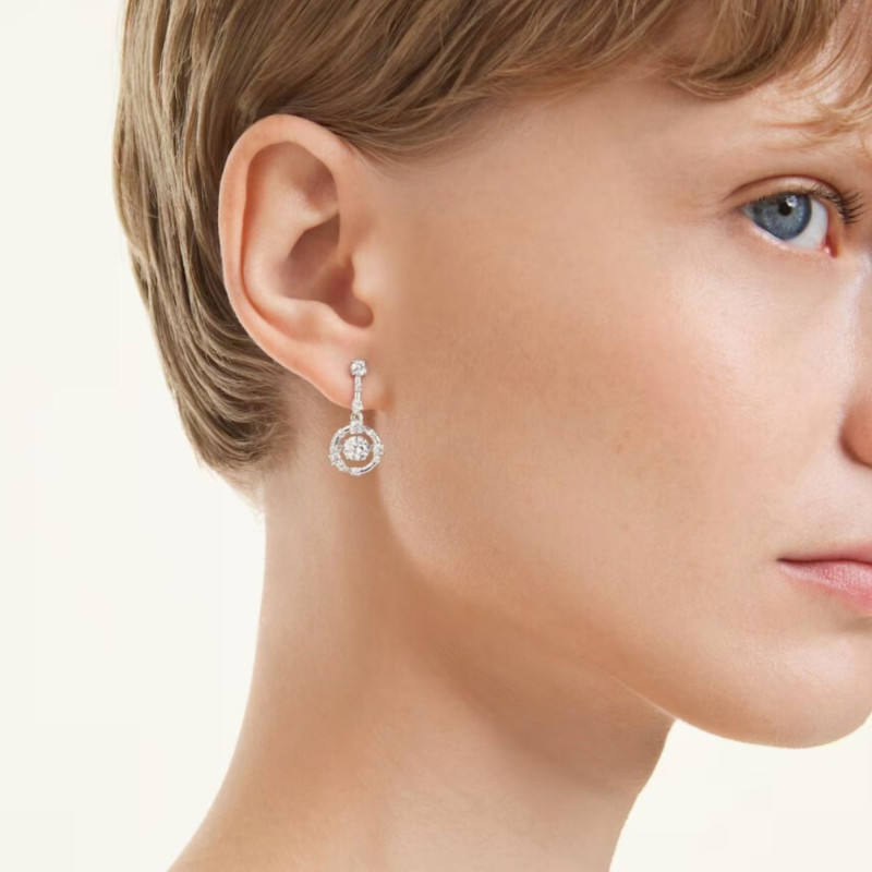 PROMO Boucles d'Oreilles Pendantes Constella en Métal Rhodié & Oxydes de Zirconium - 5738194 - Swarovski OCARAT.COM BIJOUTERIE N°1
