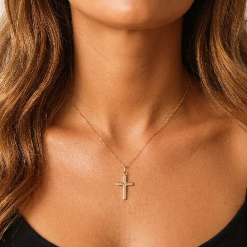 Croix à l'Etoile en Or Jaune 375 ou 750, Dimension 12 x 18 mm - Emanessence