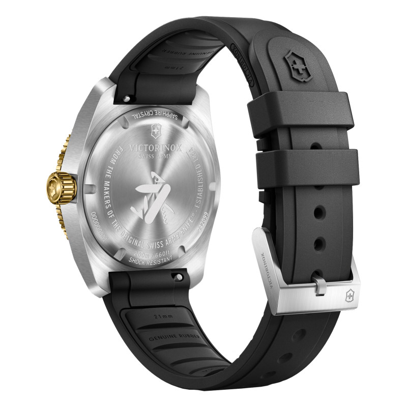 Montre Maverick Quartz 39mm 242099 - Victorinox