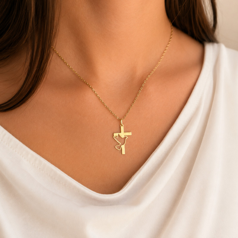Pendentif Croix & Colombe Ajourée en Or Jaune 375 ou 750, 26 mm - Lumiosa